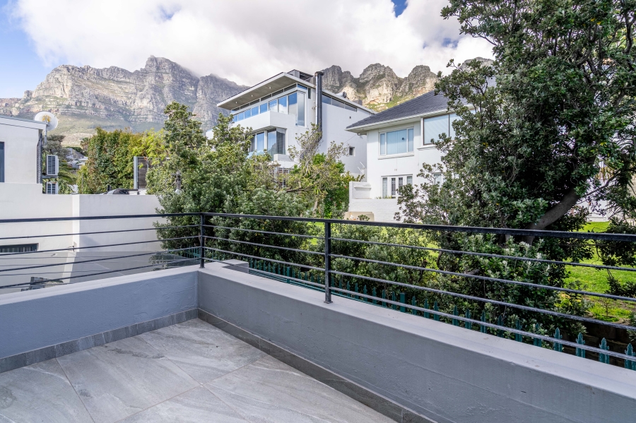 To Let 3 Bedroom Property for Rent in Camps Bay Western Cape